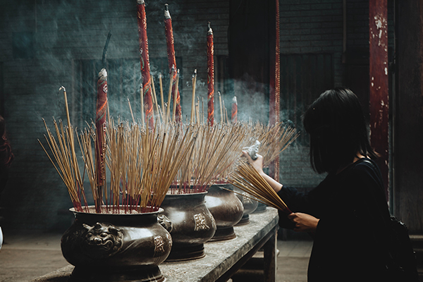L'importanza dell'Incenso nei nostri Rituali 1 L'importanza dell'Incenso nei nostri Rituali