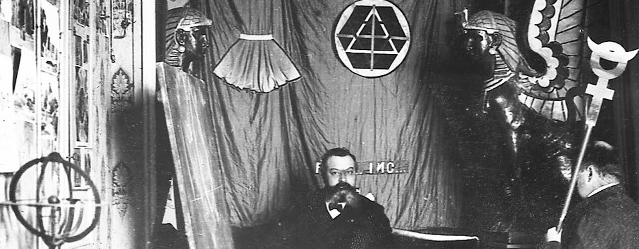 Il 13 luglio del 1865 nasceva Gérard Anaclet Vincent Encausse (Papus) 1 Il 13 luglio del 1865 nasceva Gérard Anaclet Vincent Encausse